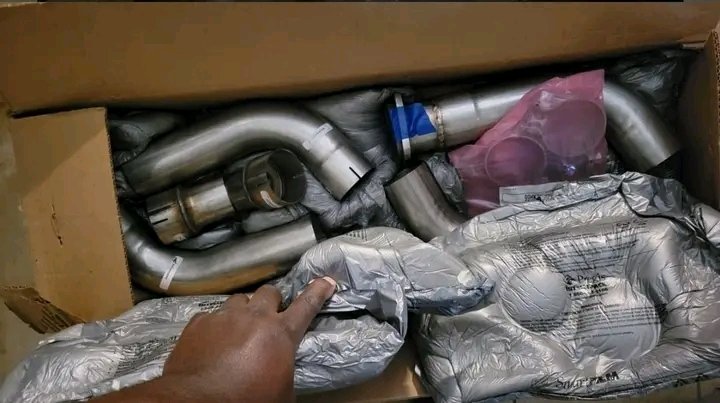 CORSA Performance 1 7/8" x 3" Long Tube Headers – Big Flow, Big Sound, Big Gains - Image 2