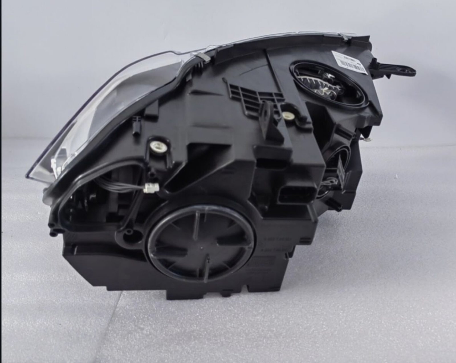 BMW X5 X6 F15 F16 Left + Right LED Perfect Headlights (EU Spec, 2014–2018) - Image 2