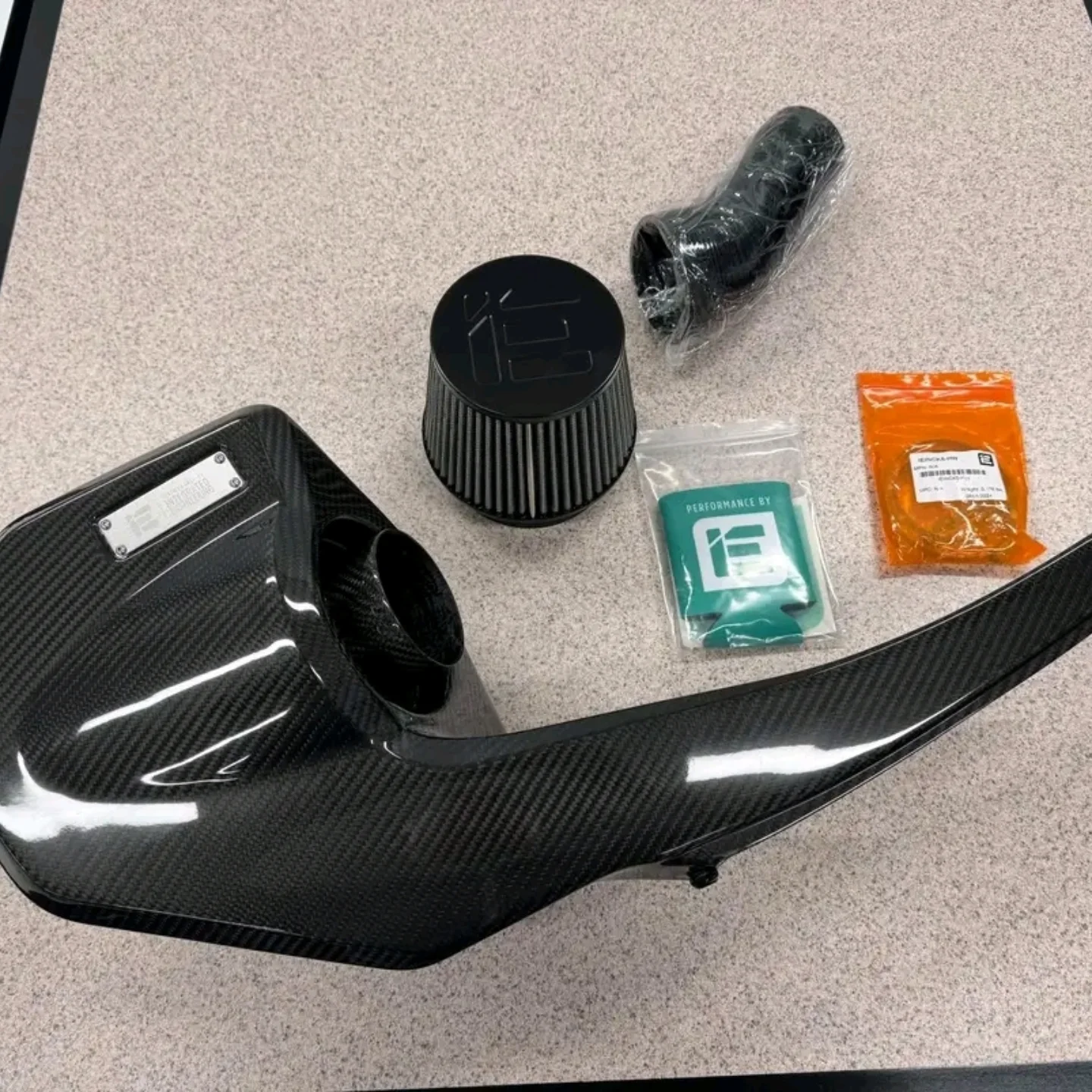 AUDI BODY PARTS/OLD AND BRAND NEW - Image 87