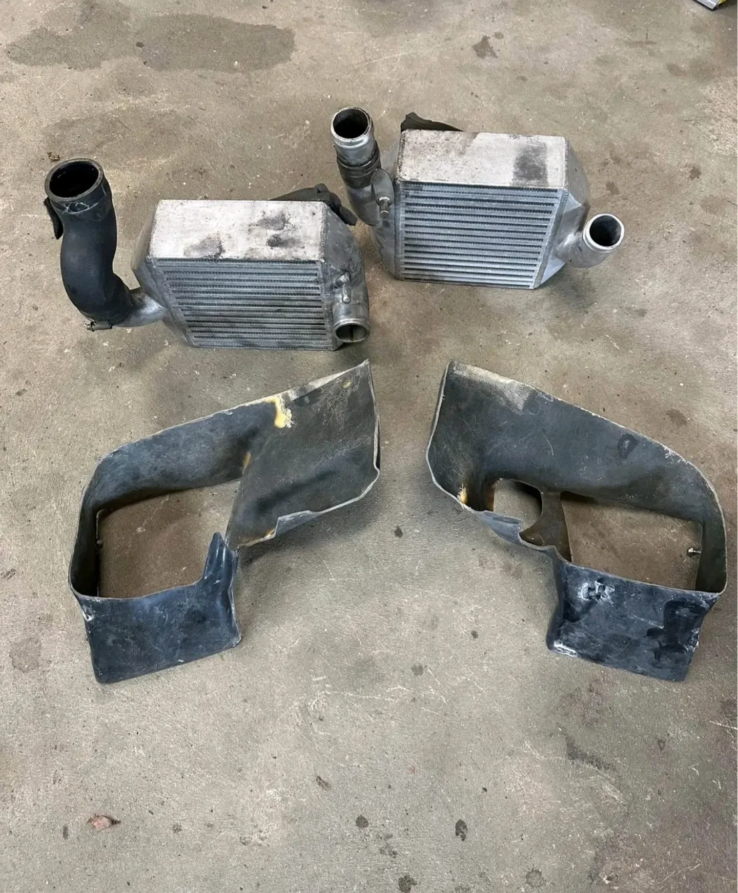 AUDI BODY PARTS/OLD AND BRAND NEW - Image 95