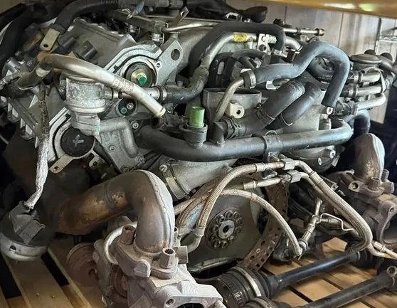 AUDI BODY PARTS/OLD AND BRAND NEW - Image 57