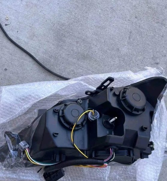 OEM LED Headlights for Lexus – Precision, Style, and Unmatched Visibility - Image 6